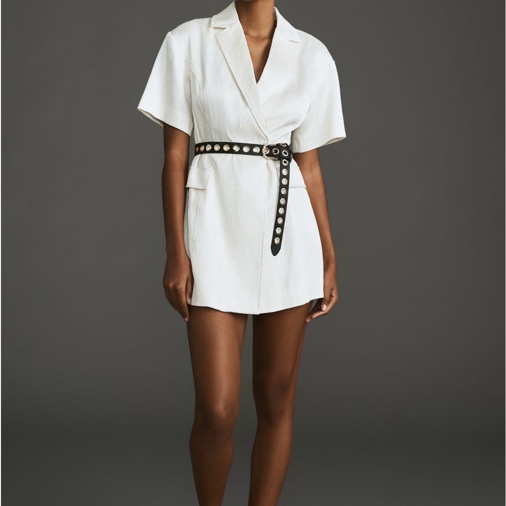 Like New 4SI3NNA White Short Sleeve Blazer Dress